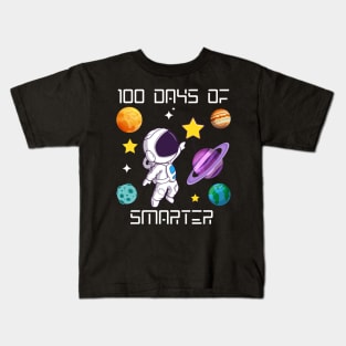 Space Astronaut 100 Days Smarter Kids 100th Day School Boys Kids T-Shirt